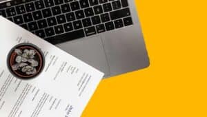 Strategi Membangun CV Menarik Fresh Graduate