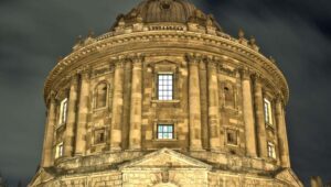 Kuliah di Oxford University 2025 Gratis dengan Beasiswa Weidenfeld-Hoffmann